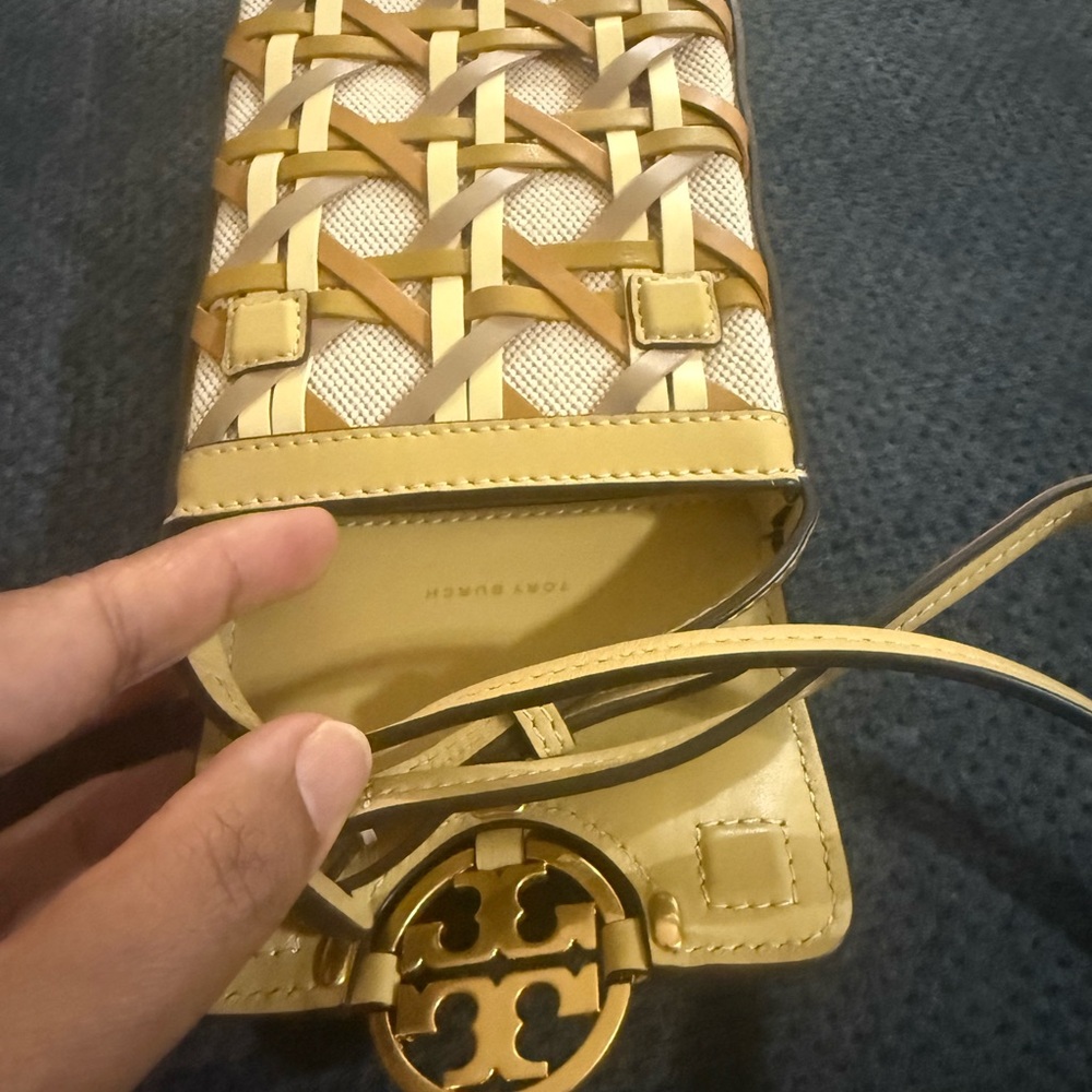 Tory Burch MILLER BASKET-WEAVE PHONE CROSSBODY - Picture 8 of 8